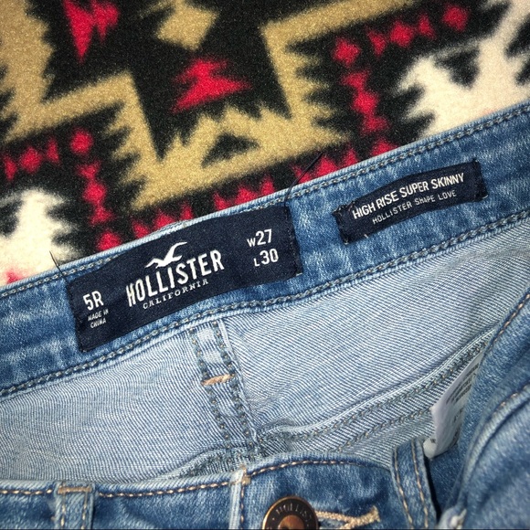 Hollister Skinny Jeans - Picture 3 of 3